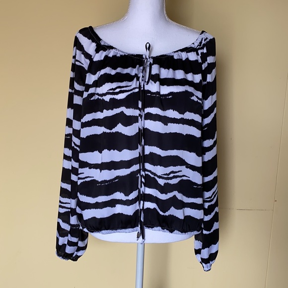 Michael Kors black and white blouse size S - Picture 2 of 11